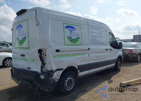 2021 Ford Transit-250 z USA, uszkodzony, nr VIN 1FTBR1C86MKA42365